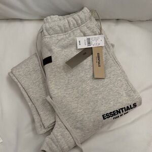 Fear of God Essentials Sweatpants